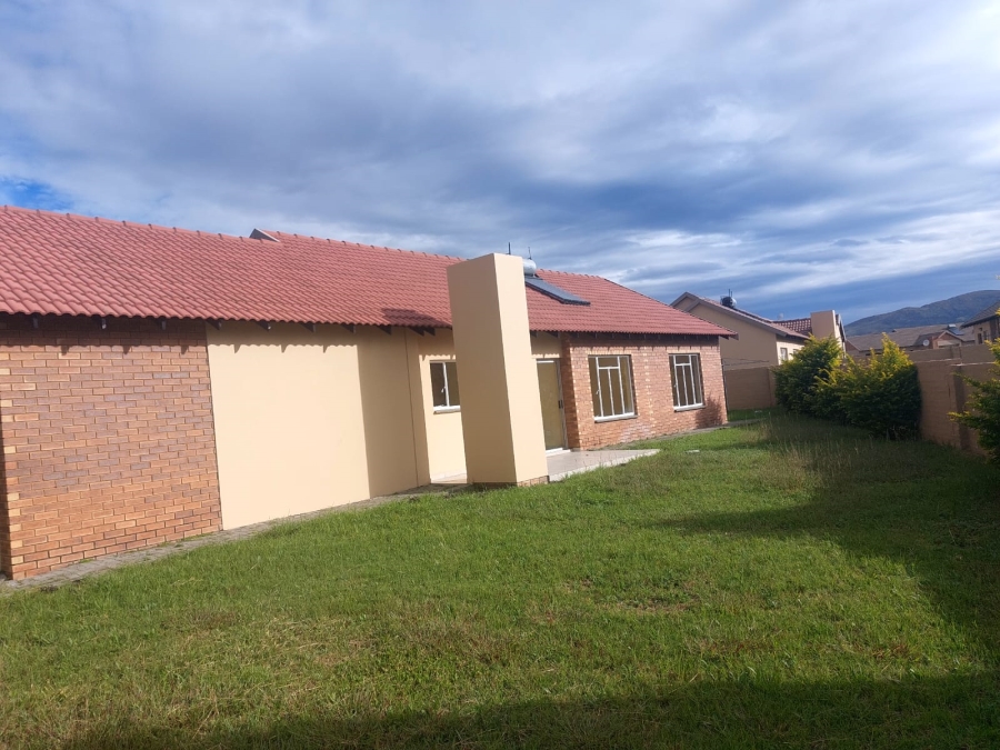 3 Bedroom Property for Sale in Waterkloof Hill Estate North West